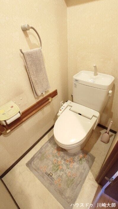 温水シャワートイレ完備。