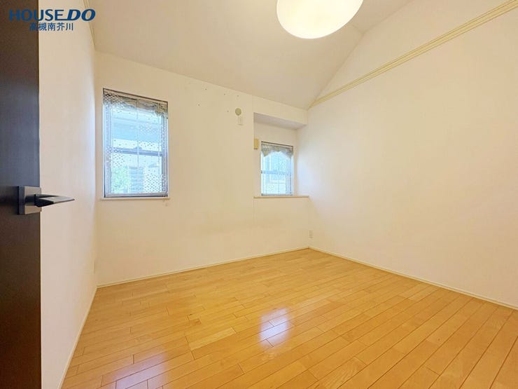 約5帖の洋室です。CLがあります。