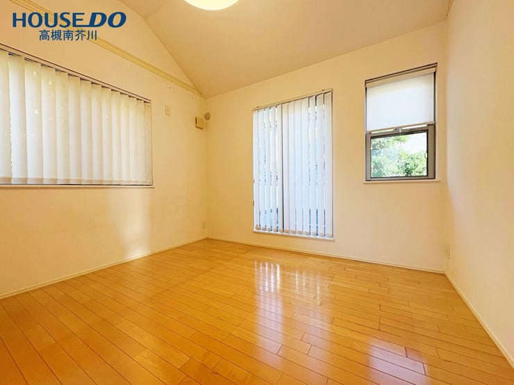 約5.3帖の洋室です。CLがあります。