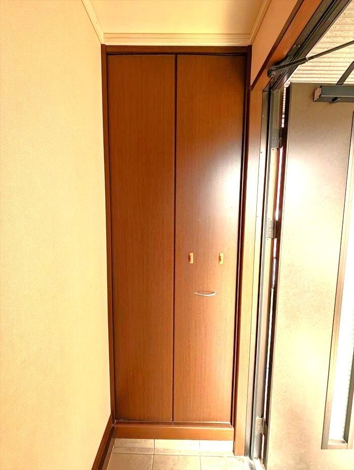 両側にシューズBOXもあり、玄関がすっきり保てます。
2025/11/6撮影