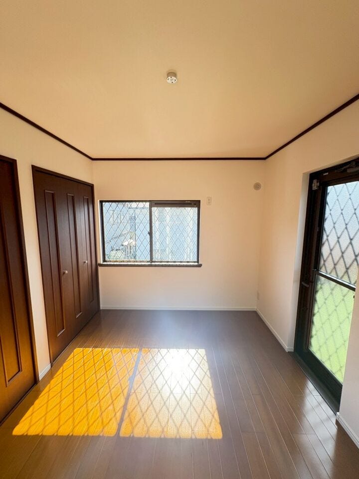 小倉南区沼南町 4LDK中古戸建♪2025年10月内外装リフォーム済み♪ドラッグストアまで徒歩約7分♪