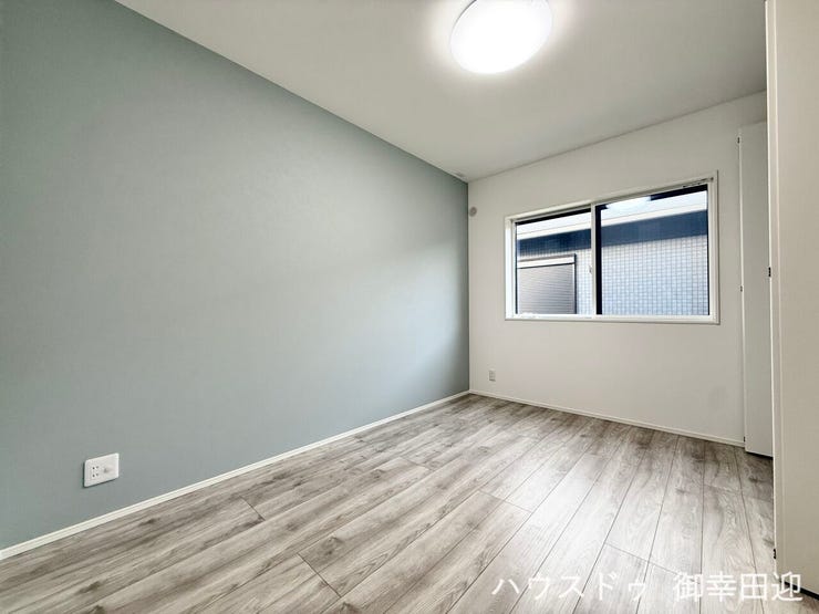 ■□■用途が広がる、自由な居室■□■寝室、書斎、趣味の部屋。家族の成長やライフスタイルに合わせ、様々な使い方ができる快適な空間です