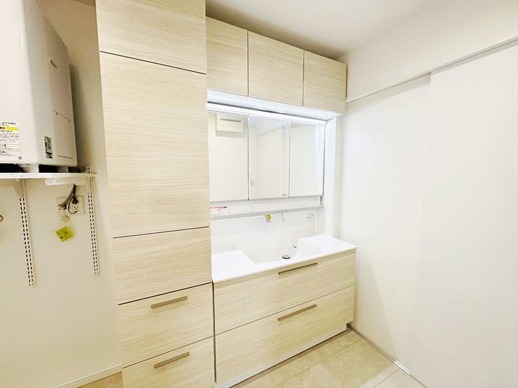 朝の支度も快適に。使いやすさにこだわった洗面空間