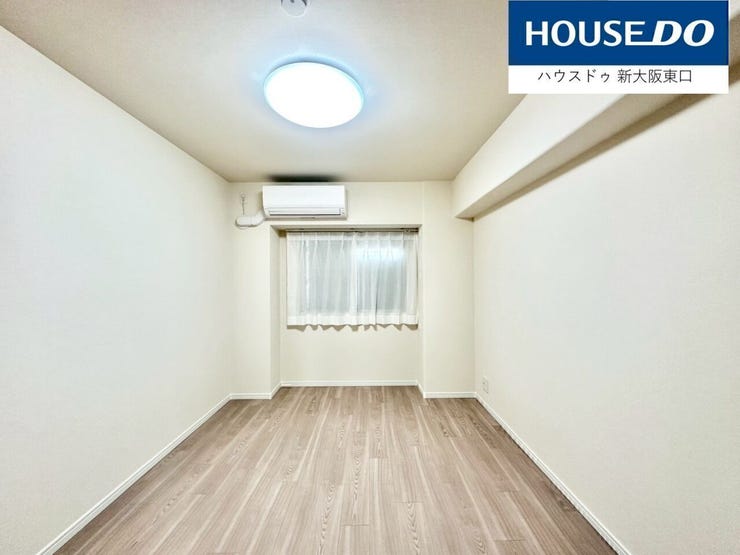 洋室5.8帖
建具も色合いを併せて新設されているので統一感がありますね!