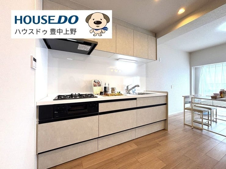 新規交換されたシステムキッチンはオシャレさと使いやすさが魅力です♪