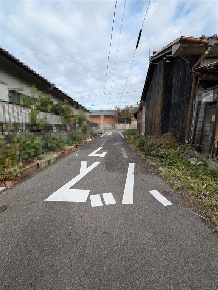 前面道路
2025/11/4撮影