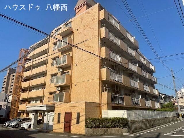 【外観】
【2025年12月リフォーム】エクレール前田♪花尾小・中学校♪全居室フローリング♪LDK15帖以上♪