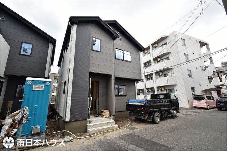 【外観】令和7年11月4日 撮影
騎射場電停まで徒歩6分!体育館前バス停まで徒歩5分!交通利便良好です!