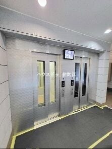 ★複数のエレベーターを完備!! 朝の渋滞も避けられそうですね♪