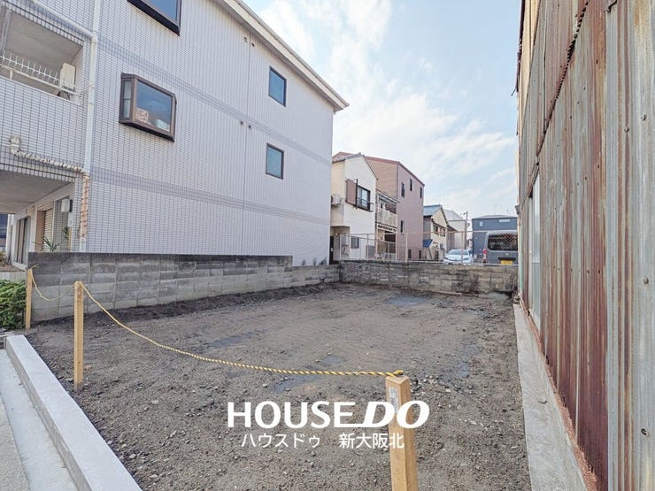 ■現在解体作業中!更地渡しのため解体費がかからないのもうれしいポイントですね!