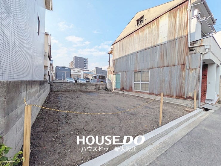 ■現在解体作業中!更地渡しのため解体費がかからないのもうれしいポイントですね!