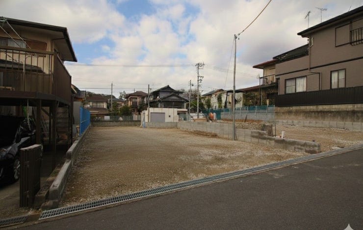 2026年1月完成予定!
2階建ての新築戸建です。