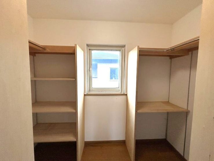 2階 ウォークインクローゼット