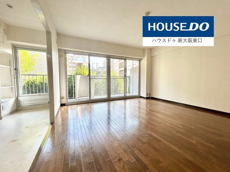 【外観】
RC造6階建て 総戸数53戸 築1979年10月