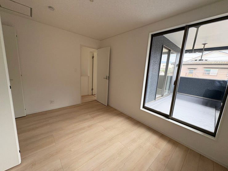 【同型写真】
※色は異なる場合がございます。