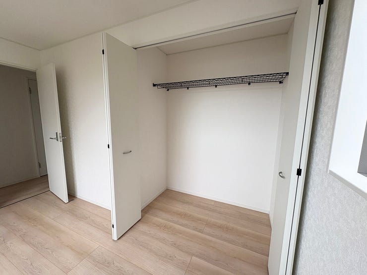 【同型写真】
※色は異なる場合がございます。