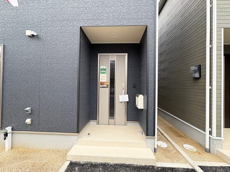 【同型写真】
※色は異なる場合がございます。