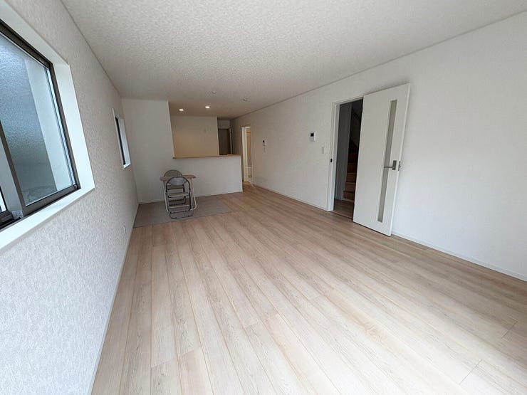 【同型写真】
※色は異なる場合がございます。