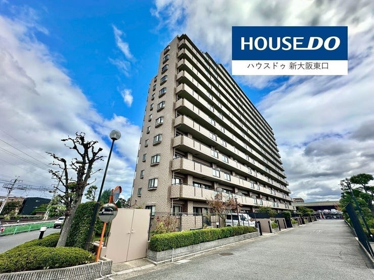 振り分けタイプのとても明るい間取りです。