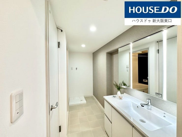 洗面所が意外と広い。
洗濯機を置いても窮屈に感じません。