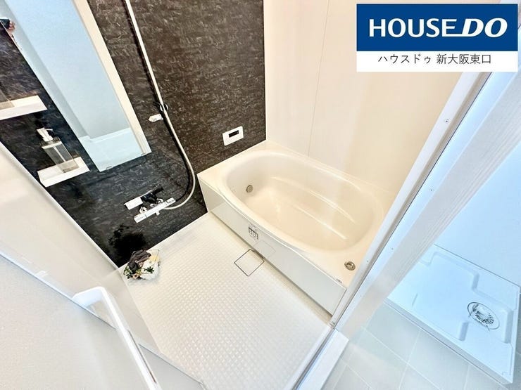 お風呂は新調です。
浴室暖房乾燥機つき