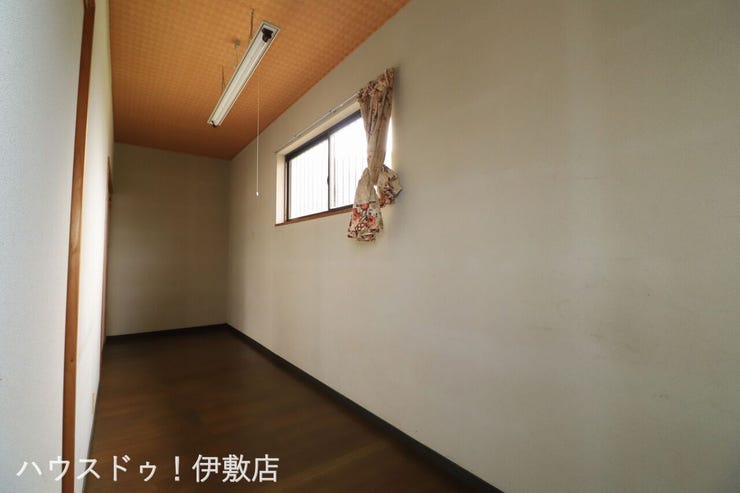 【2階建て納戸】