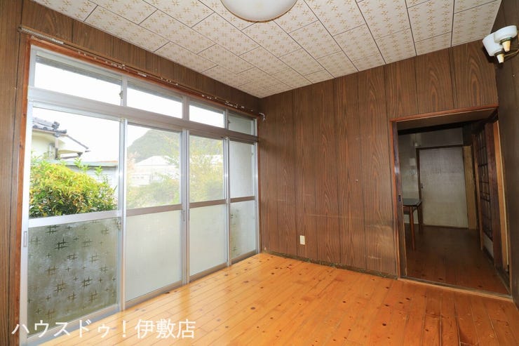 【平屋側洋室】