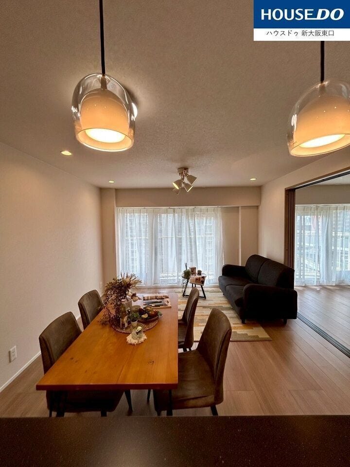 ダイニングスペースも広々と確保できます★