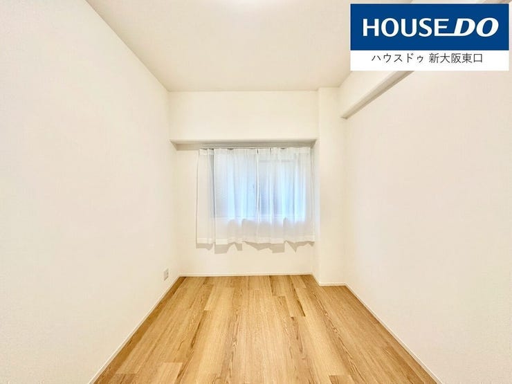 洋室もクロス、フローリングすべて張替済み