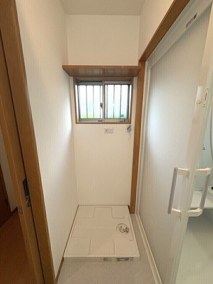 洗濯機置き場もしっかり完備♪