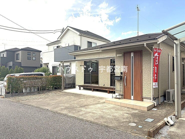 【外観】
人気の平屋のご紹介です♪