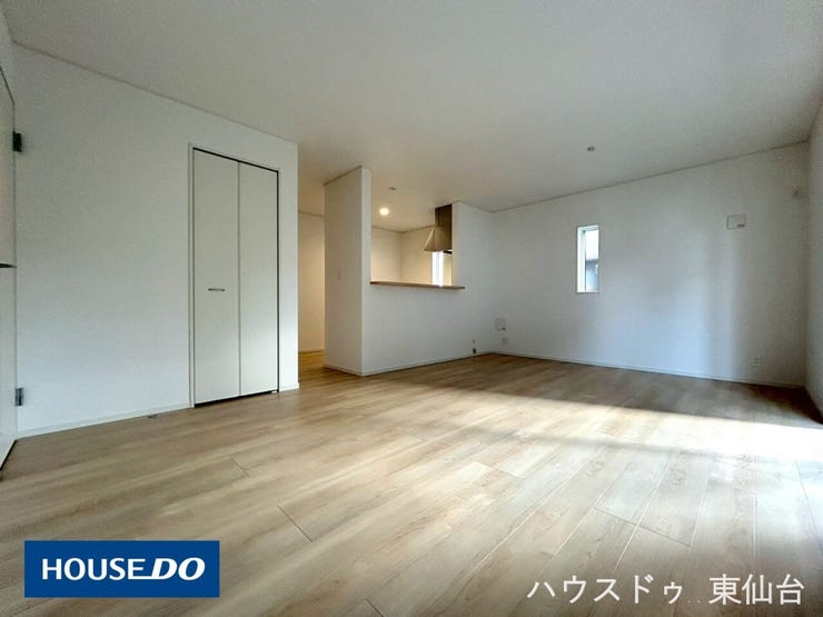 リビングダイニングキッチンは広々17帖!