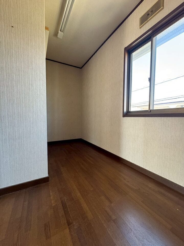 季節物の収納にも活用できます。