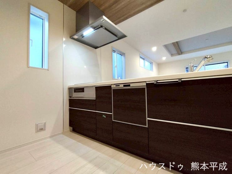 真新しいキッチンで楽しくお料理