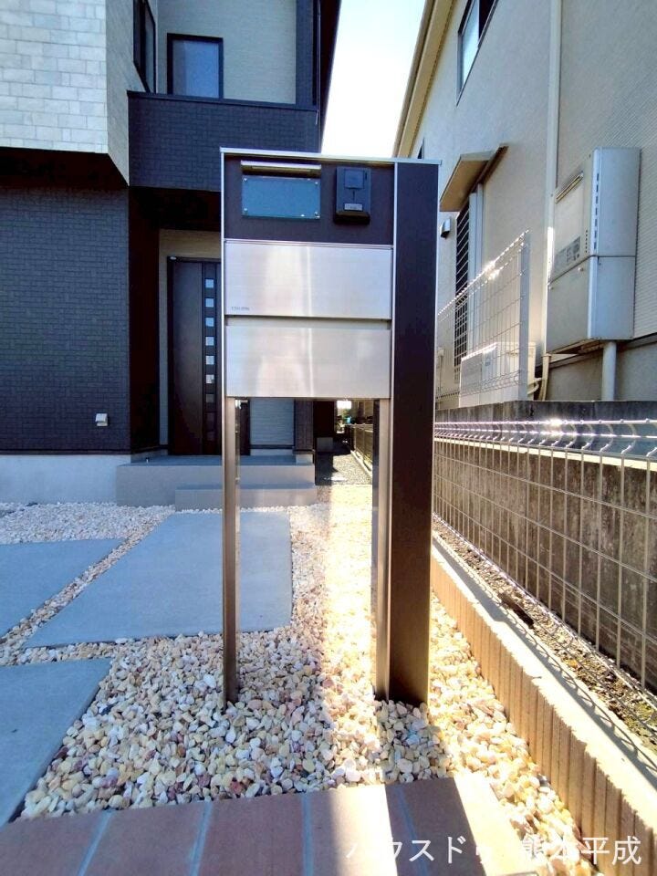 カメラ付きインターホン、メールボックス付き