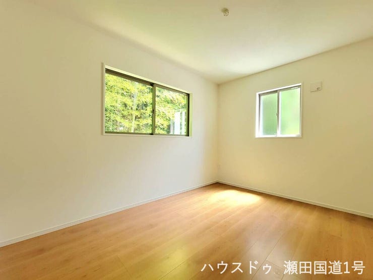 2階6帖洋室 南側