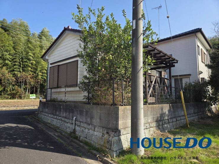 【外観写真別角度】
電柱は他のお客様の敷地にございます。