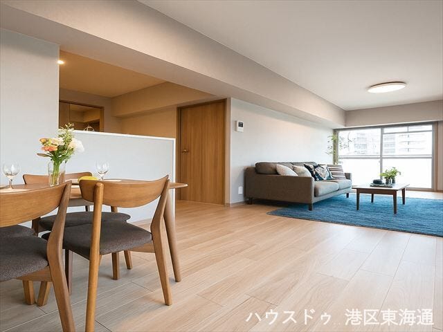 ※画像はイメージです。
実際の写真に家具や調度品をCG合成したものです。
(家具等は販売に含まれておりません。)