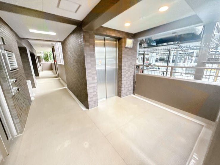 エレベーター有ります。