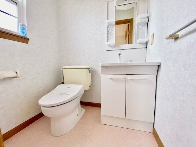 2階トイレ・洗面