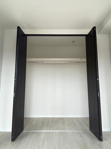 クローゼットがあります。