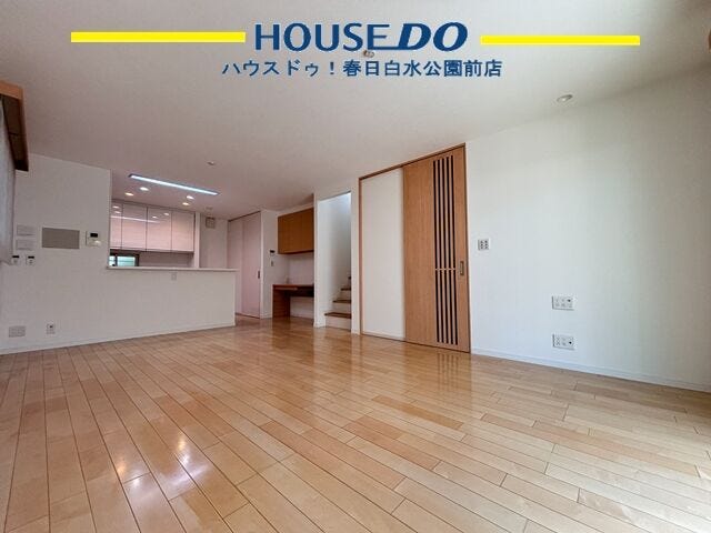 〈築浅戸建〉
2014年築のため、そのままお住まいいただけます♪