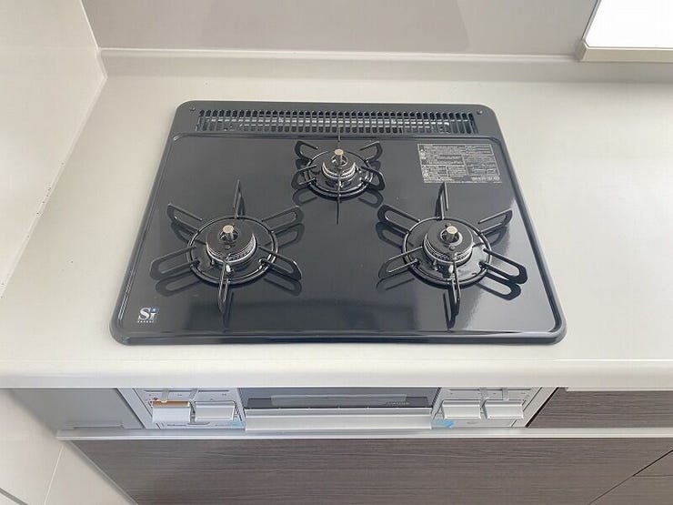 お料理好きに嬉しい三口ガスコンロ♪(新築時写真)