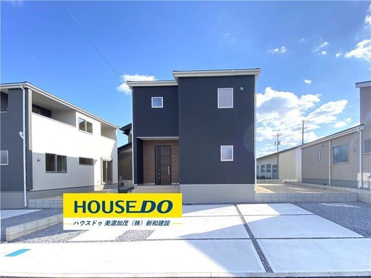 【外観】
(新築時写真)