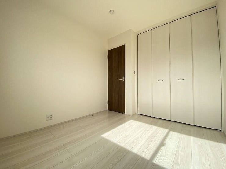 家族一人ひとりの大切なプライベート空間。趣味に合わせて使って頂けるようシンプル仕様に仕上げてあります♪(新築時写真)