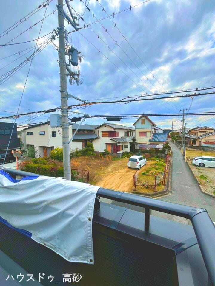 バルコニーがあるのでお布団を干したり洗濯物を干したり、太陽の温かみを感じることができます♪(撮影日:2026.3.19)