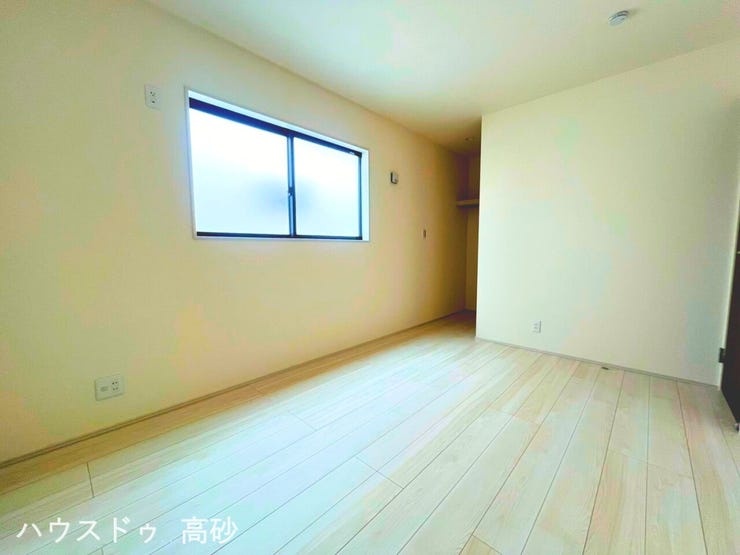 家事や趣味の“ちょっとした場所”としても便利な納戸を備えています(撮影日:2026.3.19)