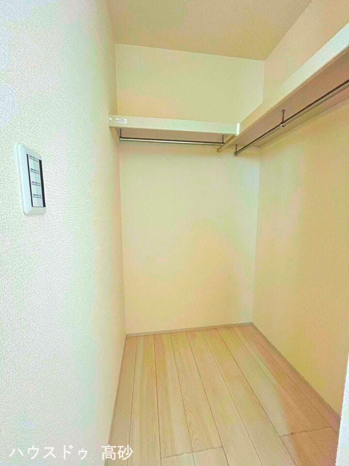 納戸にもウォークインクローゼットがございます◎(撮影日:2026.3.19)