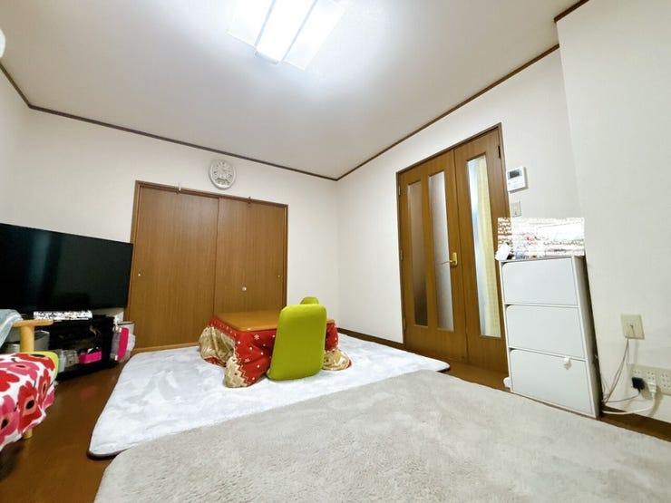 開放感のある広いLDK!
家具やインテリアの配置も楽しめます。