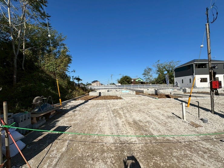 【外観】
現況です。現場写真は随時更新いたします。